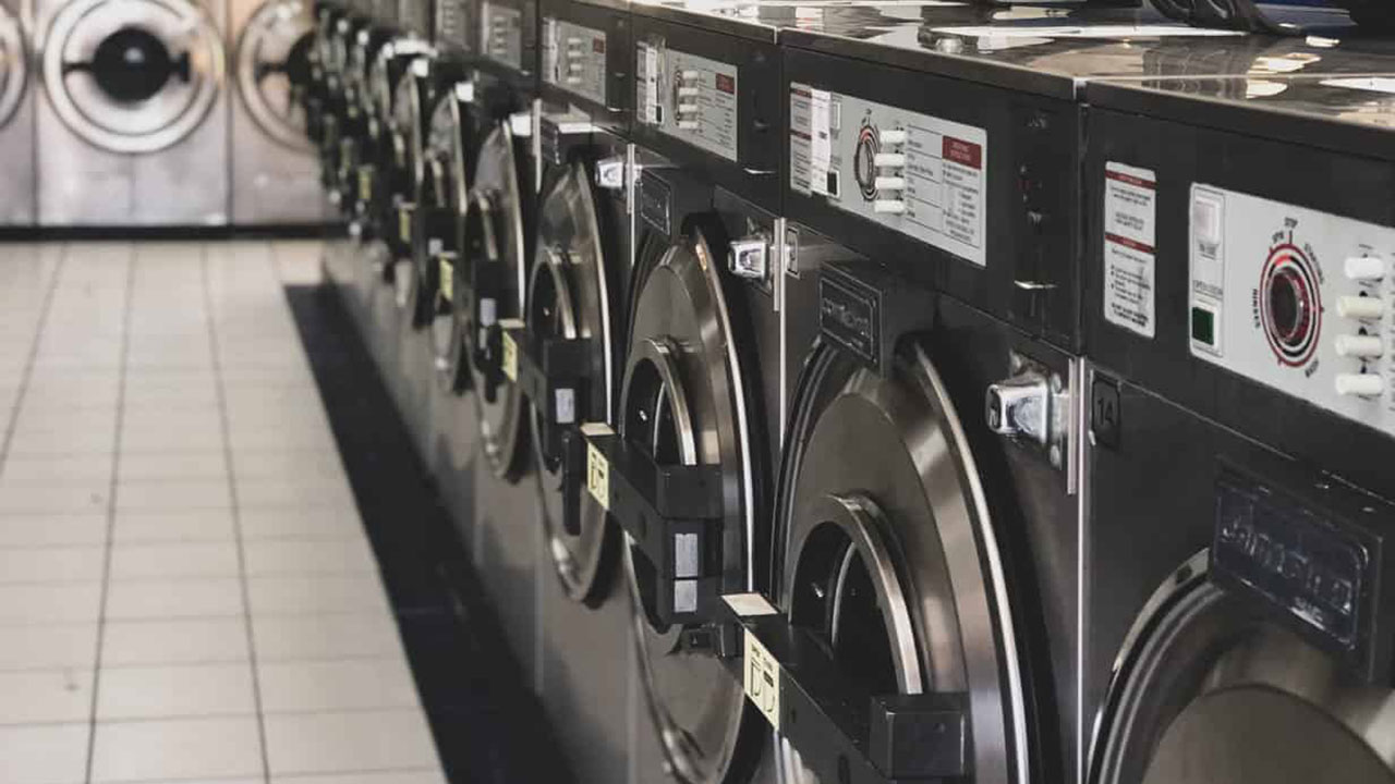 How To Buy a Laundromat